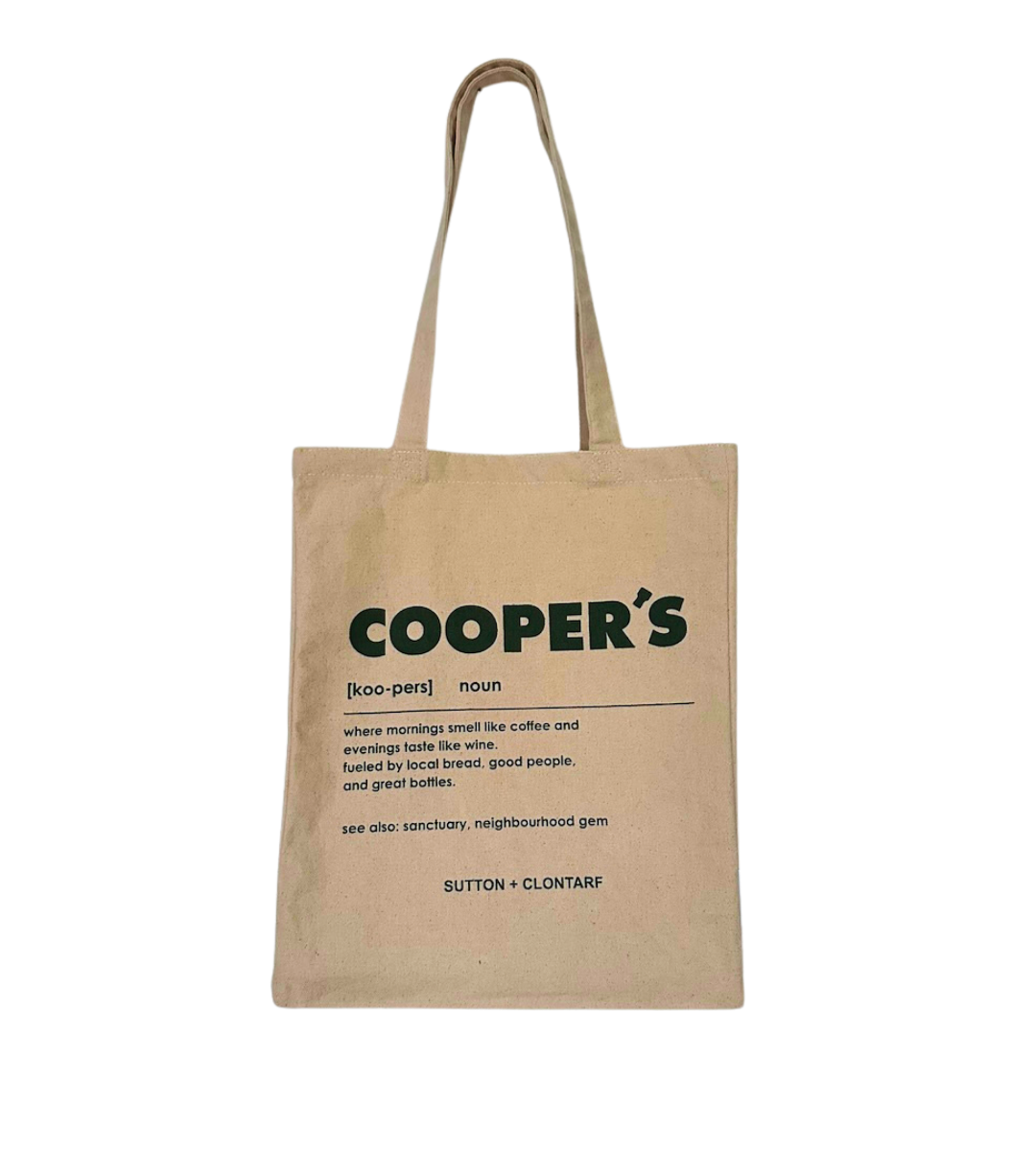 Heavyweight multifunctional bag that can be used for carrying everything from groceries to wine.